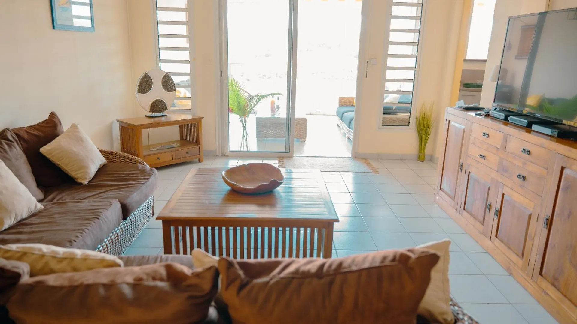 Anse Caraibes Appartement Ле-Труаз-Иле Апартаменты