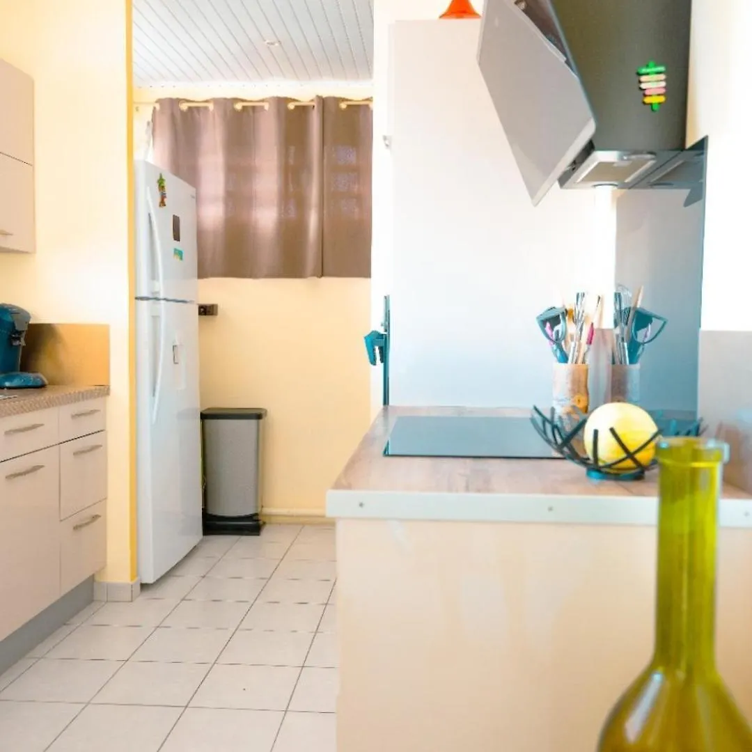 Anse Caraibes Appartement Ле-Труаз-Иле Апартаменты